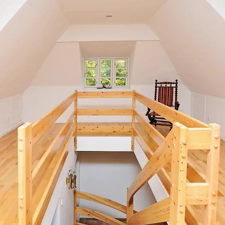 Five-bedroom Holiday In Juelsminde 3 Holiday home *
